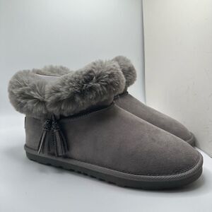 DUNES Women's Faux Fur bootie +Memory Foam 8.5 GRAY